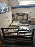 2 persoonsbed 140x200., Huis en Inrichting, Slaapkamer | Bedden, Ophalen, Tweepersoons, 140 cm, Zo goed als nieuw