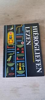 Hierogliefen lezen (Z256-21), Boeken, Ophalen of Verzenden, Zo goed als nieuw