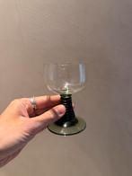 Retro glazenset wijnglas groen 18 delig, Huis en Inrichting, Keuken | Servies, Ophalen of Verzenden, Zo goed als nieuw