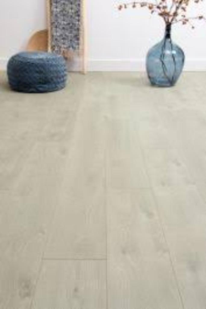 Laminaat Cando Aquaresist wit eiken(28), Huis en Inrichting, Stoffering | Vloerbedekking, Nieuw, Laminaat, Wit, Ophalen
