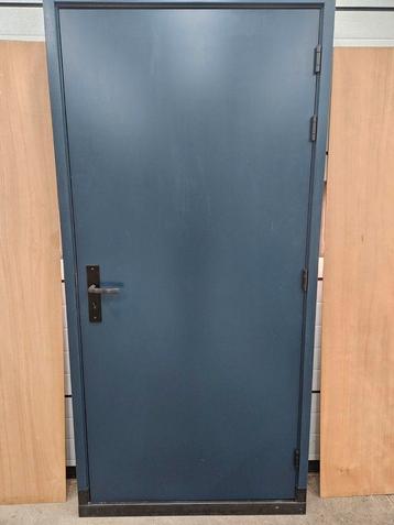 Achterdeur XXL (122 x 211,5) NIEUW met DTS dorpel OP MAAT beschikbaar voor biedingen