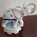 Olifant beeldje, Antiek en Kunst, Antiek | Porselein, Ophalen of Verzenden