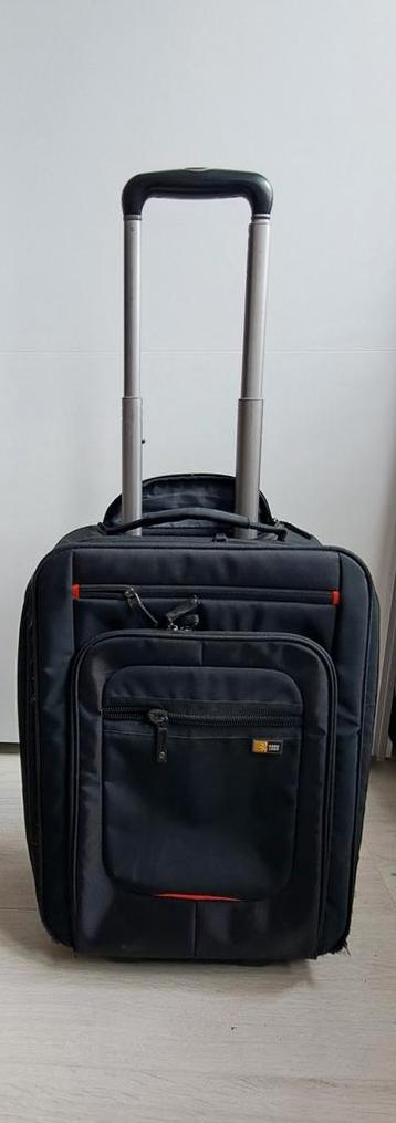 Laptop/reis rolkoffer. Case Logic. beschikbaar voor biedingen