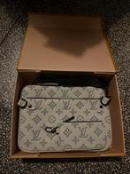 Louis Vuitton sidebag / schoudertas, Wit, Zo goed als nieuw, Leer, Ophalen