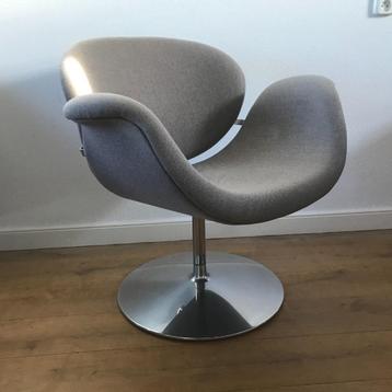 Artifort Tulip Midi design Pierre Paulin stoel fauteuil  beschikbaar voor biedingen