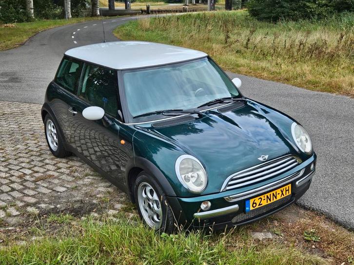 REFIT!!💪  Mini Cooper 2004, green metalic., Auto's, Mini, Particulier, Benzine, Handgeschakeld, Stof, Dealer onderhouden, Onderhoudsboekje