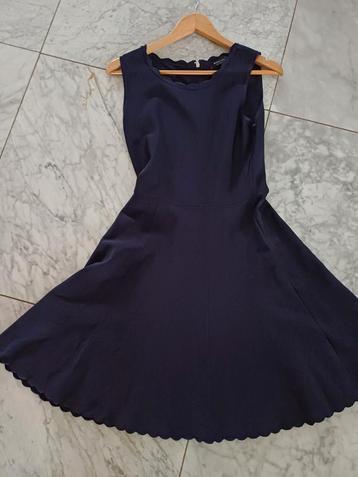 Marciano by Guess jurk. Maat 38 Nieuwstaat beschikbaar voor biedingen