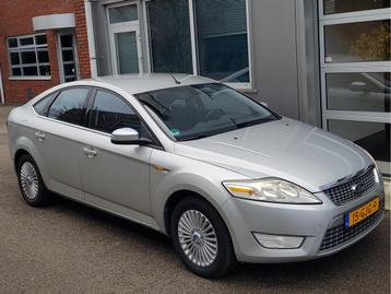 Ford Mondeo 2.0 16v 2e Eig! Airco/Ecc Trekhaak Cruise LmVlg beschikbaar voor biedingen