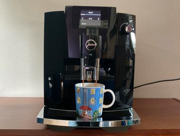 Jura E6 (Type 763) Piano Black - Top Koffiemachine! beschikbaar voor biedingen
