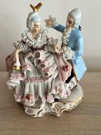 Dresden porselein beeldje – Rococo stijl – met lichte schade, Antiek en Kunst, Antiek | Porselein, Ophalen of Verzenden