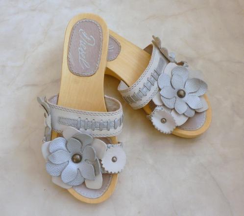 Diesel Kleppertjes (mt 33), Kinderen en Baby's, Kinderkleding | Schoenen en Sokken, Nieuw, Schoenen, Meisje, Ophalen of Verzenden