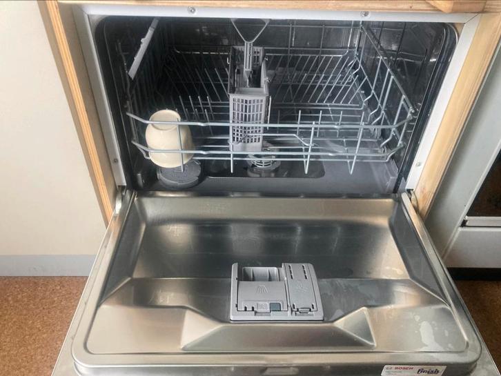 Bosch compacte vaatwasser SKS50E42EU, Witgoed en Apparatuur, Vaatwasmachines, Zo goed als nieuw, Vrijstaand, Minder dan 85 cm