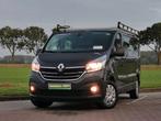 Renault Trafic 2.0 dCi 170 T29 L2H1 DC, Auto's, Emergency brake assist, Diesel, Bedrijf, BTW verrekenbaar