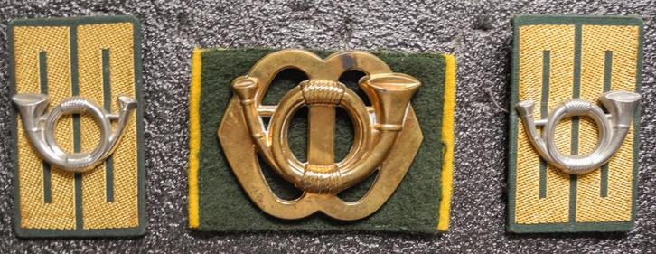 Garde Jagers Setje 5, Verzamelen, Militaria | Algemeen, Landmacht, Embleem of Badge, Nederland, Verzenden