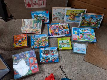 Diverse puzzels en Peppa Pig Colorino beschikbaar voor biedingen