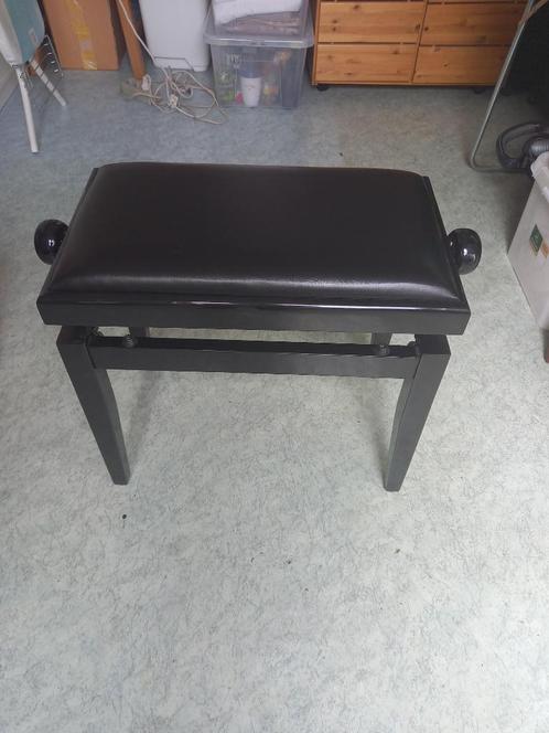 Stagg PB45 BK P pianobank hoogglans zwart, Muziek en Instrumenten, Instrumenten | Toebehoren, Gebruikt, Piano, Ophalen of Verzenden