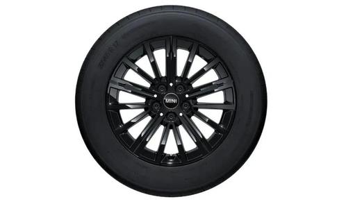 Winterwielset 17" Styling 833 Zwart incl. Pirelli, MINI Coun, Auto-onderdelen, Banden en Velgen, Banden en Velgen, 17 inch, 205 mm
