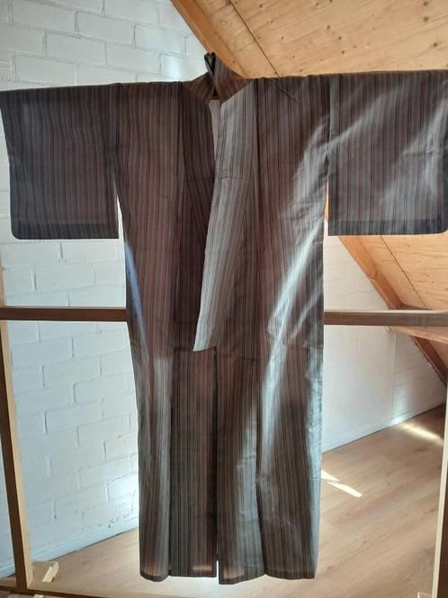 Traditionele Japanse Kimono line, Antiek en Kunst, Antiek | Kleding en Accessoires, Ophalen of Verzenden