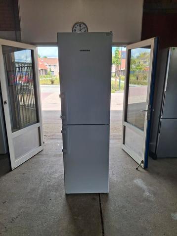 Keurig nette liebherr koelvriescombinatie no frost  beschikbaar voor biedingen