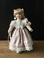Porcelain dolls, Ophalen, Zo goed als nieuw, Pop