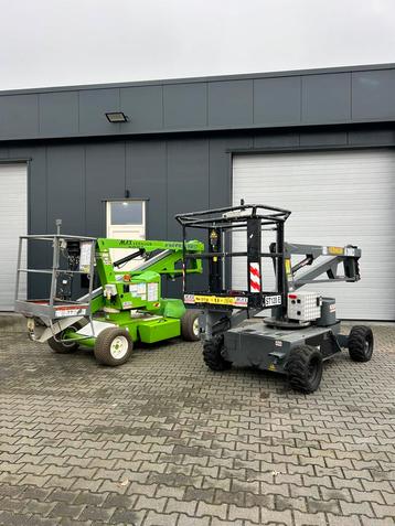 Te huur hoogwerker 12 meter hoog zonder stempels!! beschikbaar voor biedingen