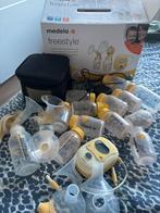 Medela Freestyle borstkolf incl. accessoires, Kinderen en Baby's, Babyvoeding en Toebehoren, Ophalen, Zo goed als nieuw, Borstkolf