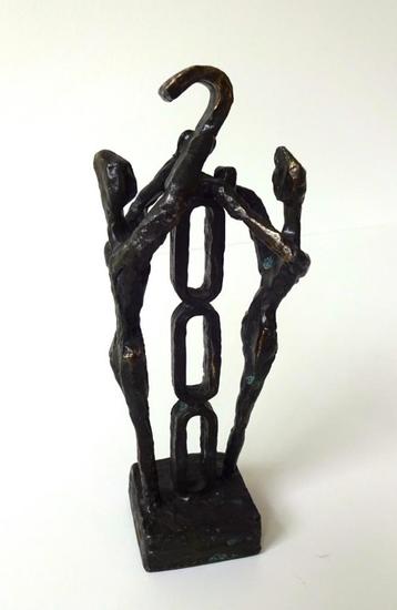 Brons legering beeldje twee figuren 2000 millennium 2051-b beschikbaar voor biedingen