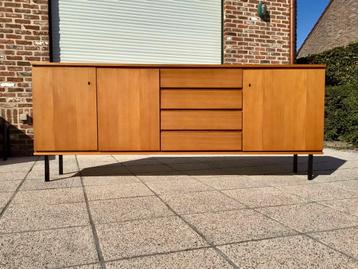 Vintage sideboard 1960-70s beschikbaar voor biedingen