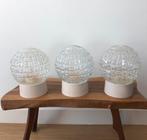 3 X Vintage bollamp van geperst glas | jaren 60, Huis en Inrichting, Lampen | Plafondlampen, Glas, Vintage, Ophalen of Verzenden