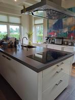 Complete Alno keuken met apparatuur, Huis en Inrichting, Keuken | Complete keukens, Ophalen, Gebruikt, Graniet of Steen, Crème