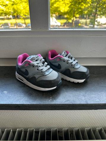 Nike Air Max 1 maat 21 beschikbaar voor biedingen