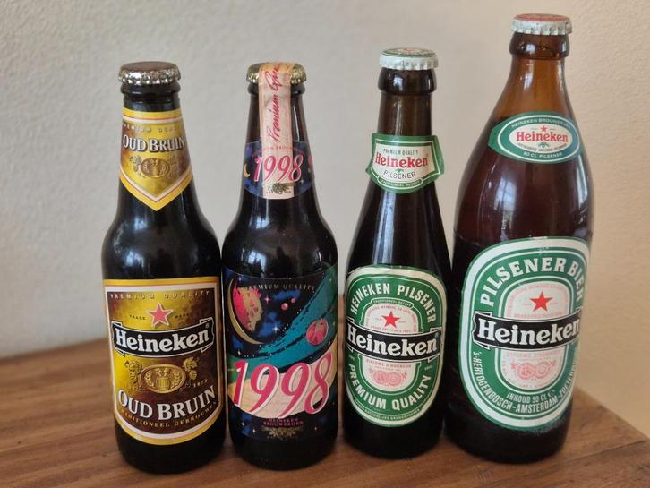 4 oude volle flessen bier van Heineken collector's item, Verzamelen, Biermerken, Zo goed als nieuw, Flesje(s), Overige merken
