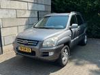 Kia Sportage 2.0 2WD 2006 Grijs Airco!, Auto's, Kia, 1442 kg, 74 €/maand, Zwart, Leder en Stof