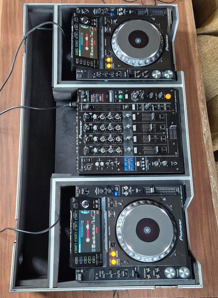 Pioneer DJ Set 2000 nexus, Muziek en Instrumenten, Dj-sets en Draaitafels, Gebruikt, Dj-set, Pioneer, Ophalen