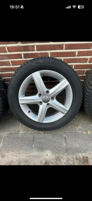 Audi velgen + bridgestone banden beschikbaar voor biedingen