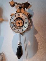 Buco houten Wandklok, Ophalen of Verzenden, Zo goed als nieuw, Wandklok