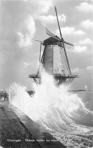 (378-326-037) Vlissingen  Oranje Molen bij storm beschikbaar voor biedingen
