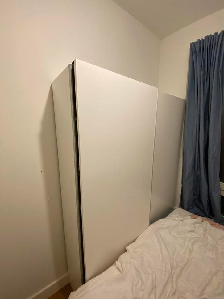 Ikea Pax Hasvik Kledingkast met schuifdeuren, Huis en Inrichting, Kasten | Kledingkasten, Gebruikt, 150 tot 200 cm, 150 tot 200 cm