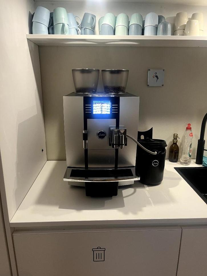 Jura espressomachine koffie X7C, Witgoed en Apparatuur, Koffiezetapparaten, Refurbished, Koffiebonen, Espresso apparaat, 10 kopjes of meer