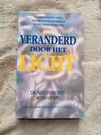 Veranderd door het licht - Dr. Melvin Morse met Paul Perry, Boeken, Esoterie en Spiritualiteit, Ophalen of Verzenden, Zo goed als nieuw