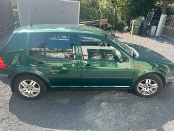 Volkswagen Golf 1.6 74KW 1999 Groen NIEUWE APK beschikbaar voor biedingen