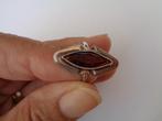 Antieke zilveren ring met granaat, Verzenden, Zilver, Ring, Met edelsteen