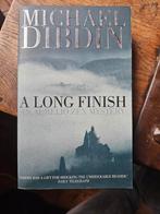 A long finish, Michael Dibdin, Gelezen, Ophalen of Verzenden, Fictie, Michael Dibdin