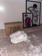Yeezy 700, Verzenden, Nieuw
