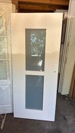 Opdek paneeldeur 83x198 cm linkshangend melkglas nr 945, Doe-het-zelf en Verbouw, Deuren en Horren, Ophalen, 80 tot 100 cm, Binnendeur