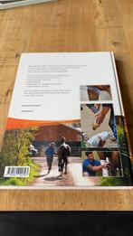 EHBO-Paard Leerboek, Ophalen, Zo goed als nieuw, Overige onderwerpen