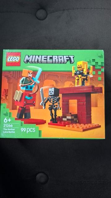 LEGO Minecraft The Nether Lava Battle 21266 - Nieuw! beschikbaar voor biedingen