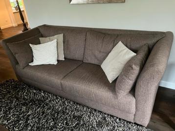 Bruine stoffen zitbank - 220x90 cm beschikbaar voor biedingen