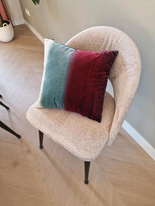 Stijlvol fluwelen kussen van Montel - 40 x 40 cm, Huis en Inrichting, Woonaccessoires | Kussens, Zo goed als nieuw, Vierkant, Ophalen of Verzenden