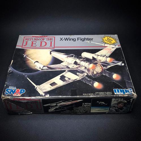 Star Wars X-wing fighter Amt Ertl, Hobby en Vrije tijd, Modelbouw | Vliegtuigen en Helikopters, Zo goed als nieuw, 1:72 tot 1:144